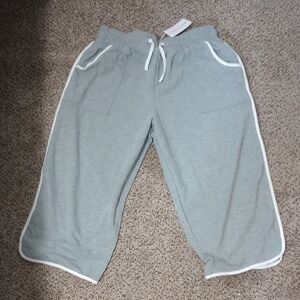 Women's Gray Capris with White Trim